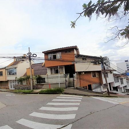 Casa Jaguar Manizales Sector Cable Hotel Buitenkant foto